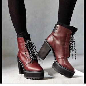 Shelly’s London Ceelee boots